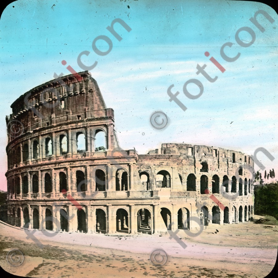 Das Kolosseum (foticon-simon-033-044.jpg)